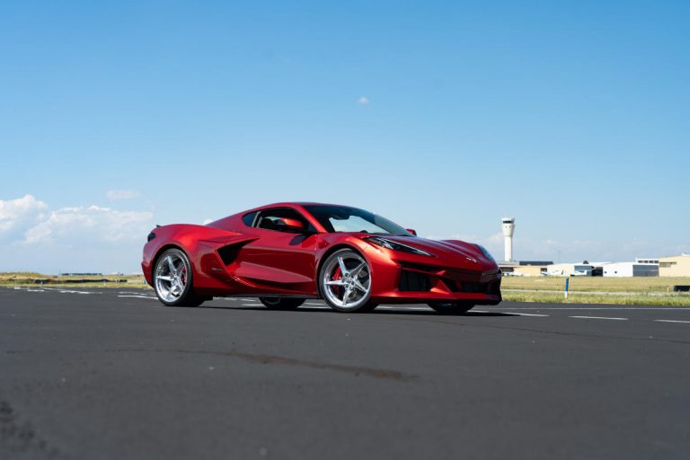 La première Corvette hybride de Chevrolet n’est pas ce que vous pensez