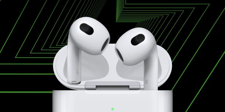 Les AirPods 3 atterrissent sous l’arbre à 140 $, le moniteur Samsung Thunderbolt 4 5K à 600 $ de réduction, l’équipement Anker, plus