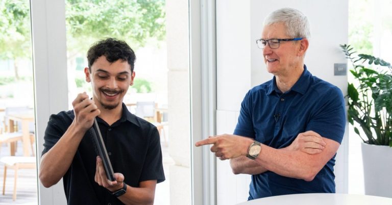 Les gagnants du Swift Student Challenge révèlent ce que c’est que de présenter à Tim Cook (Interview)